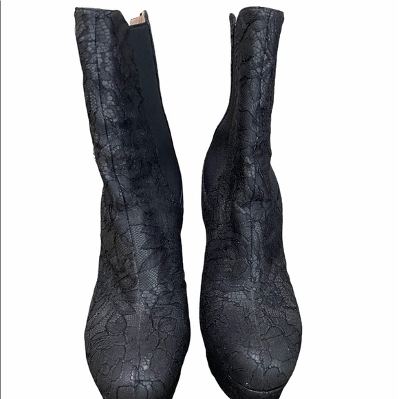 Valentino ankle heeled boots size 39 - Picture 3 of 4